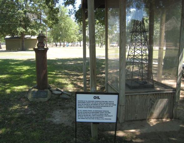 Joe Roughneck monument in Conroe, Texas