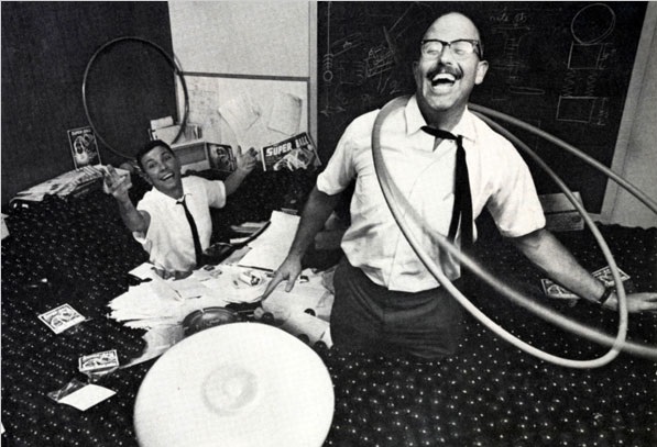 Inventor Arthur Melin demonstrates his plastic hula hoops.