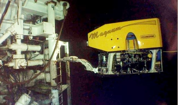 Offshore oil ROVs modern remotely operated vehicle