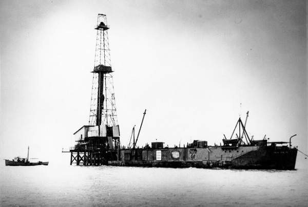 Kerr-McGee drilling platform, known as Kermac Rig No. 16.