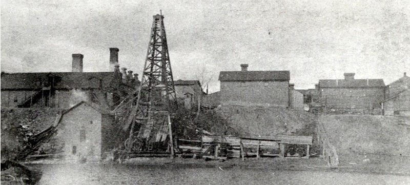 Benjamin Faurot's 1885 oil well derrick at the Ottawa River.