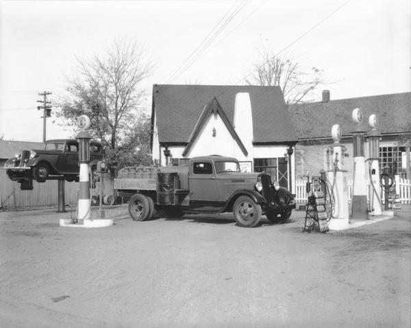 Golden Rule Refining Company service station circa 1930.