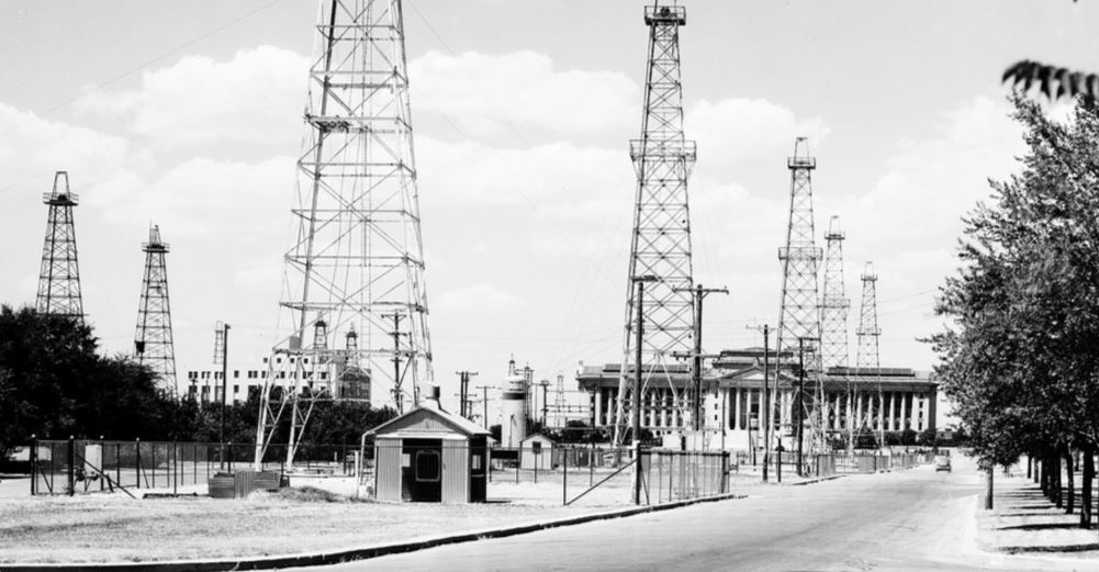 Derricks at capitol in Oklahoma City oilfield, circa 1930.