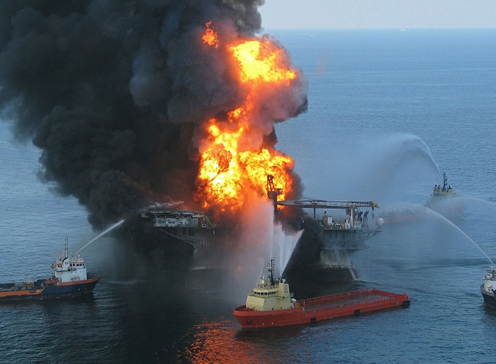 April 2010 image of burning offshore platform Deepwater Horizon. 