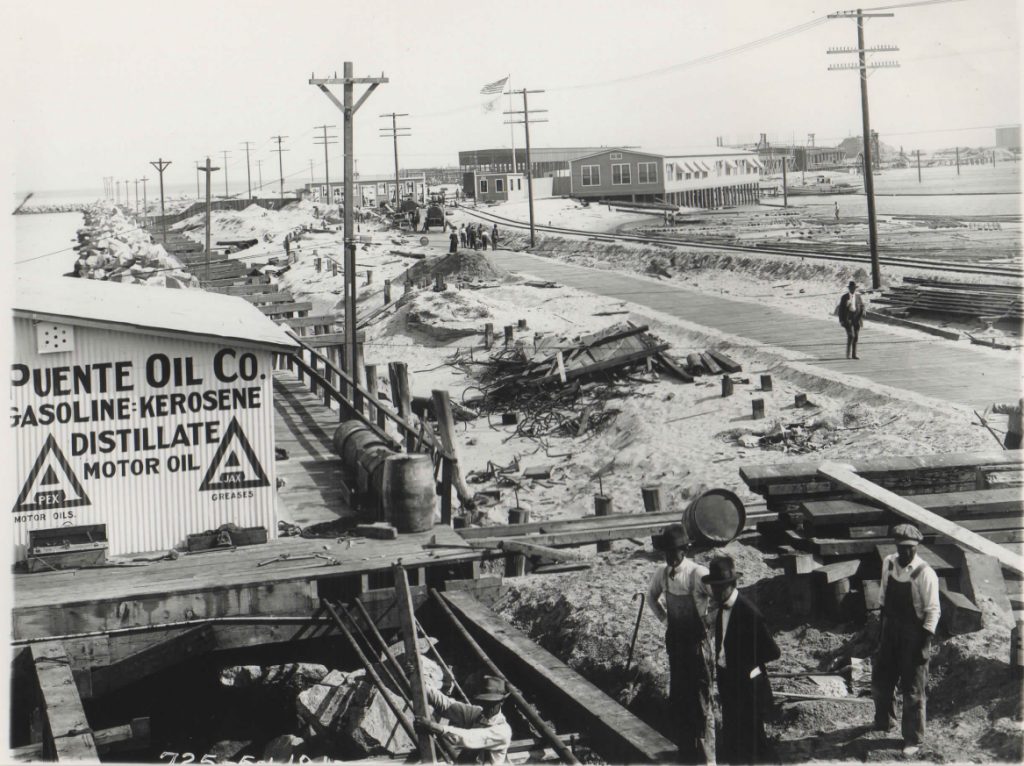 Puente Oil Company facility at San Pedro Harbor of Los Angeles, circa 1930.