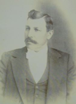 Mareau Fisher LaViness (1852-1930).
