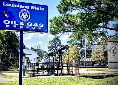 Outside exhibits at the Louisiana State Oil and Gas Museum in Oil City.