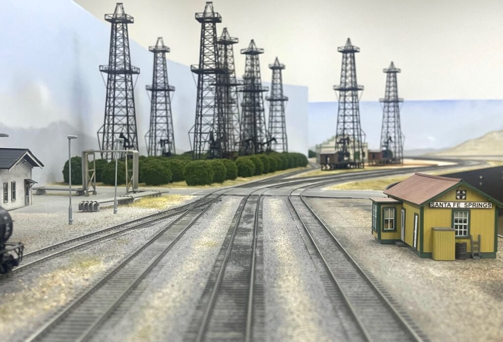 Model RR scene of derricks at a California refinery circa 1950s.refinery 